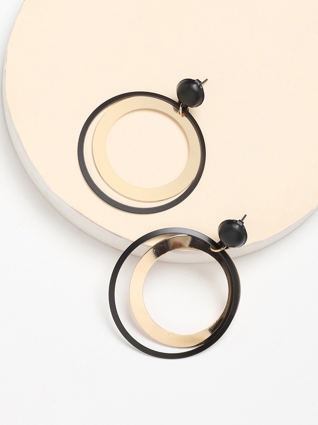 

DressBerry Gold Plated Drop Earrings