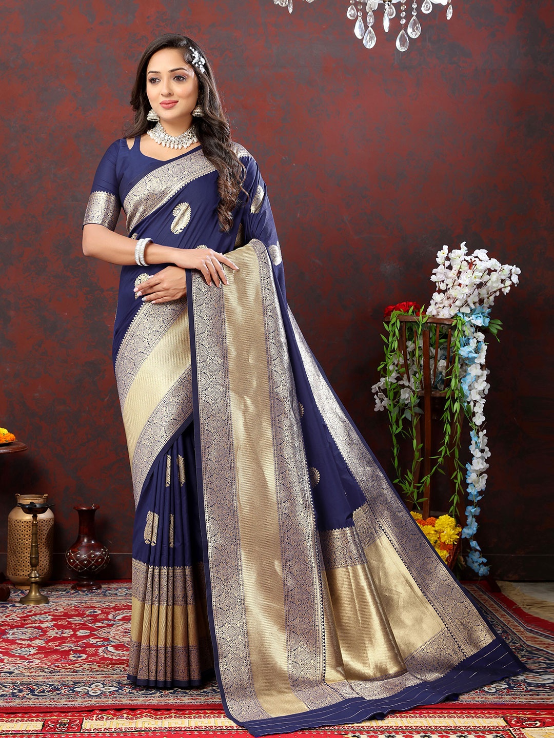 

ZIBLON Woven Design Ethnic Motifs Zari Kanjeevaram Saree, Navy blue