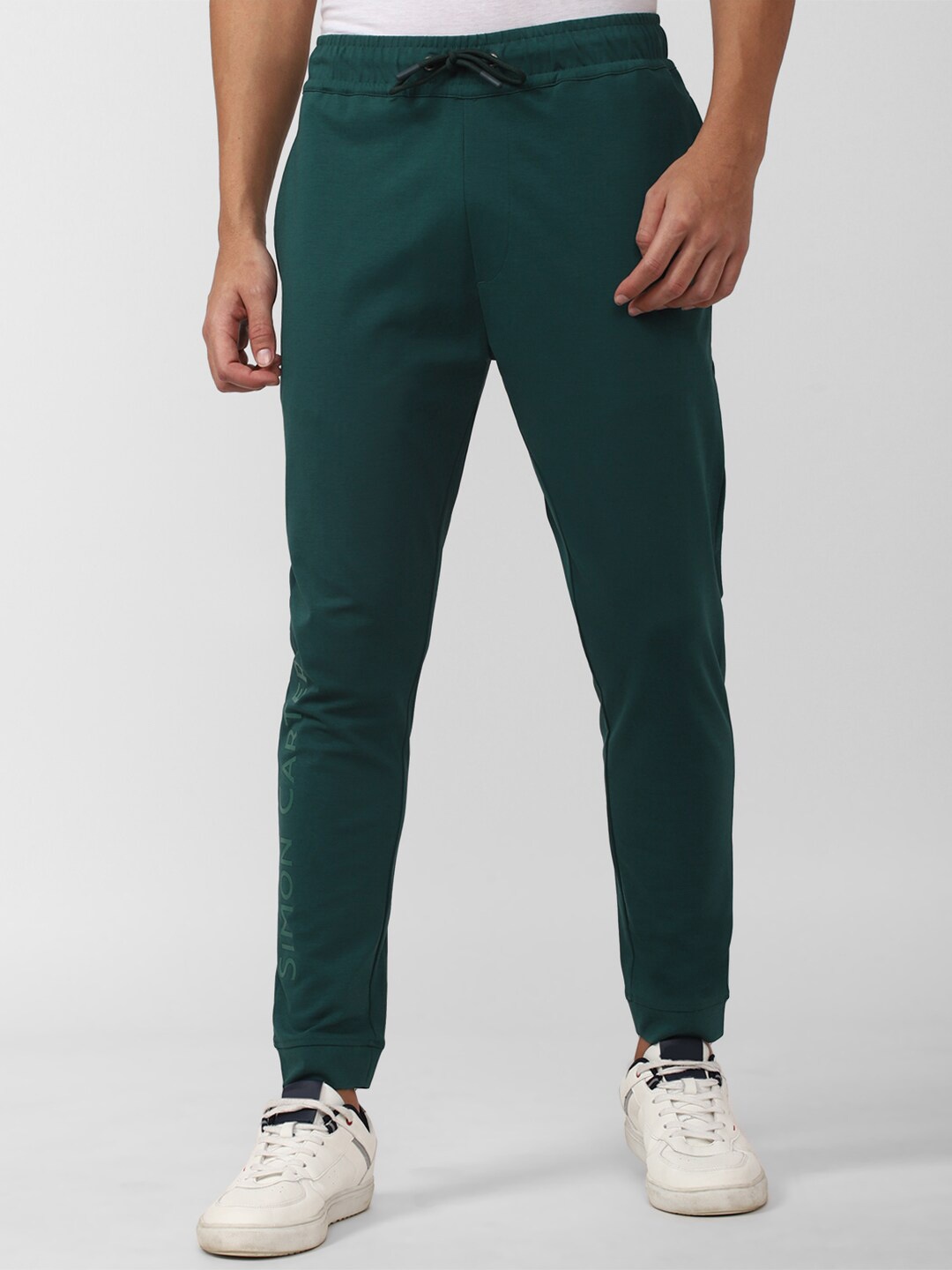 

SIMON CARTER LONDON Men Slim Fit Mid-Rise Joggers, Green