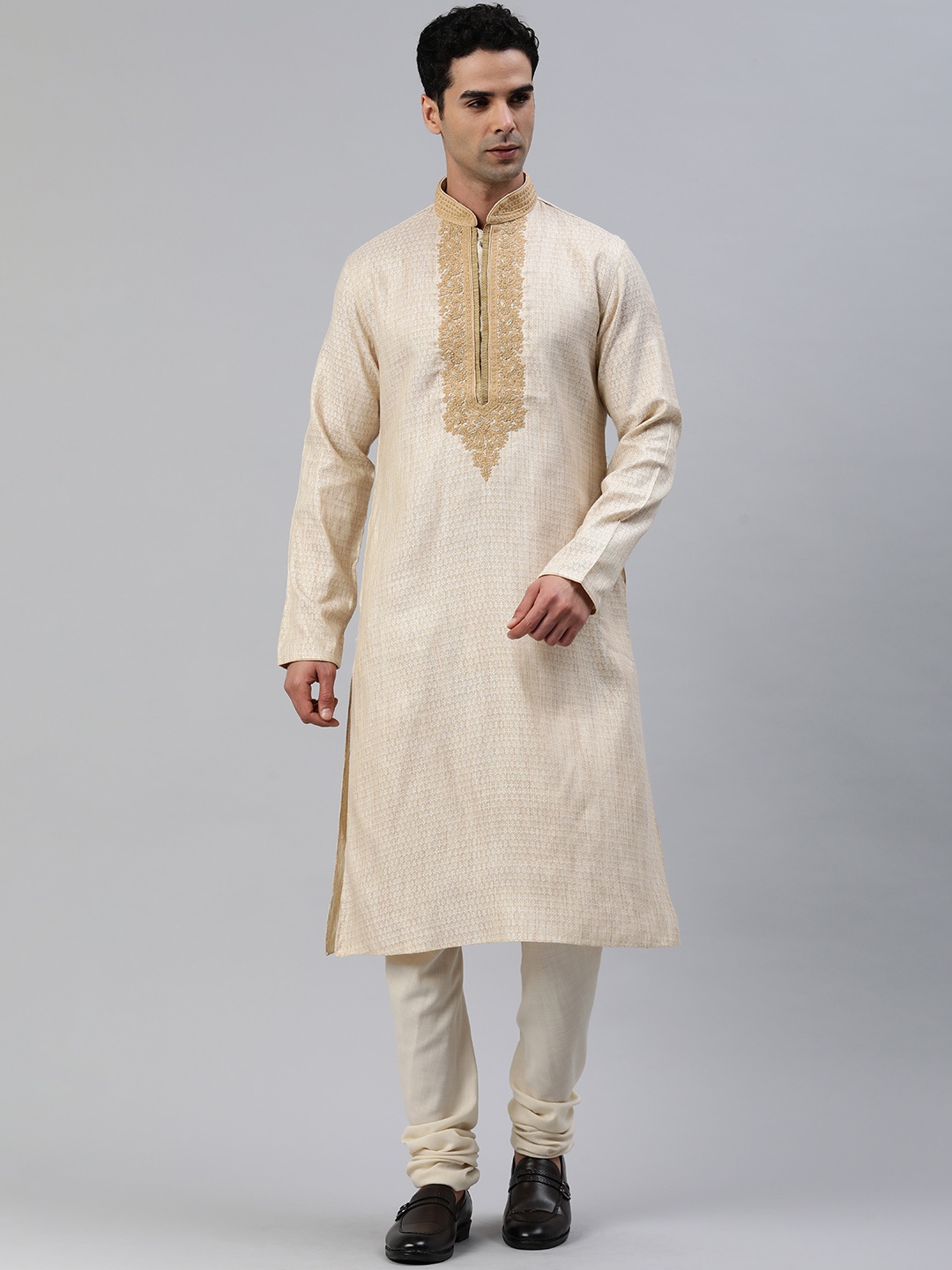 

Manthan Men Thread Work Kurta, Beige