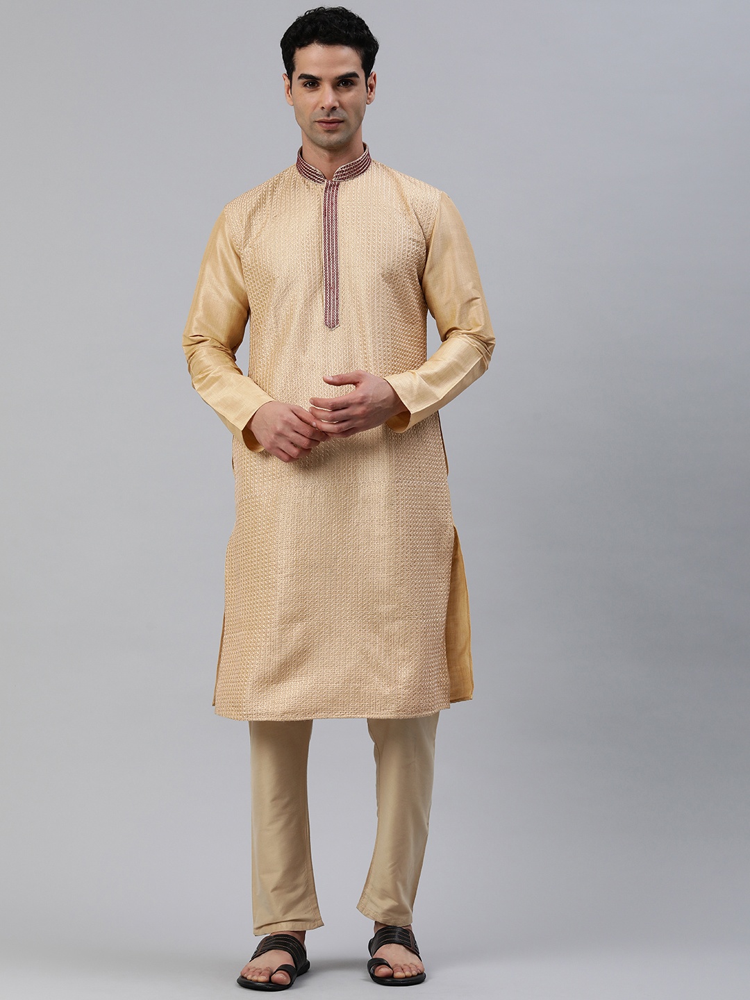 

Manthan Men Embroidered Thread Work Kurta, Beige