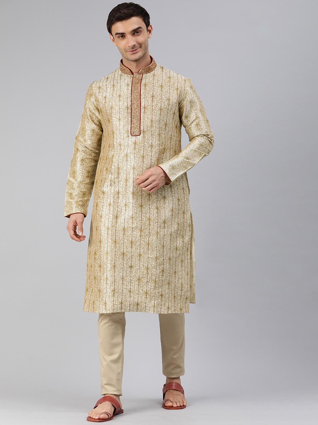 

Manthan Men Floral Embroidered Thread Work Kurta, Beige