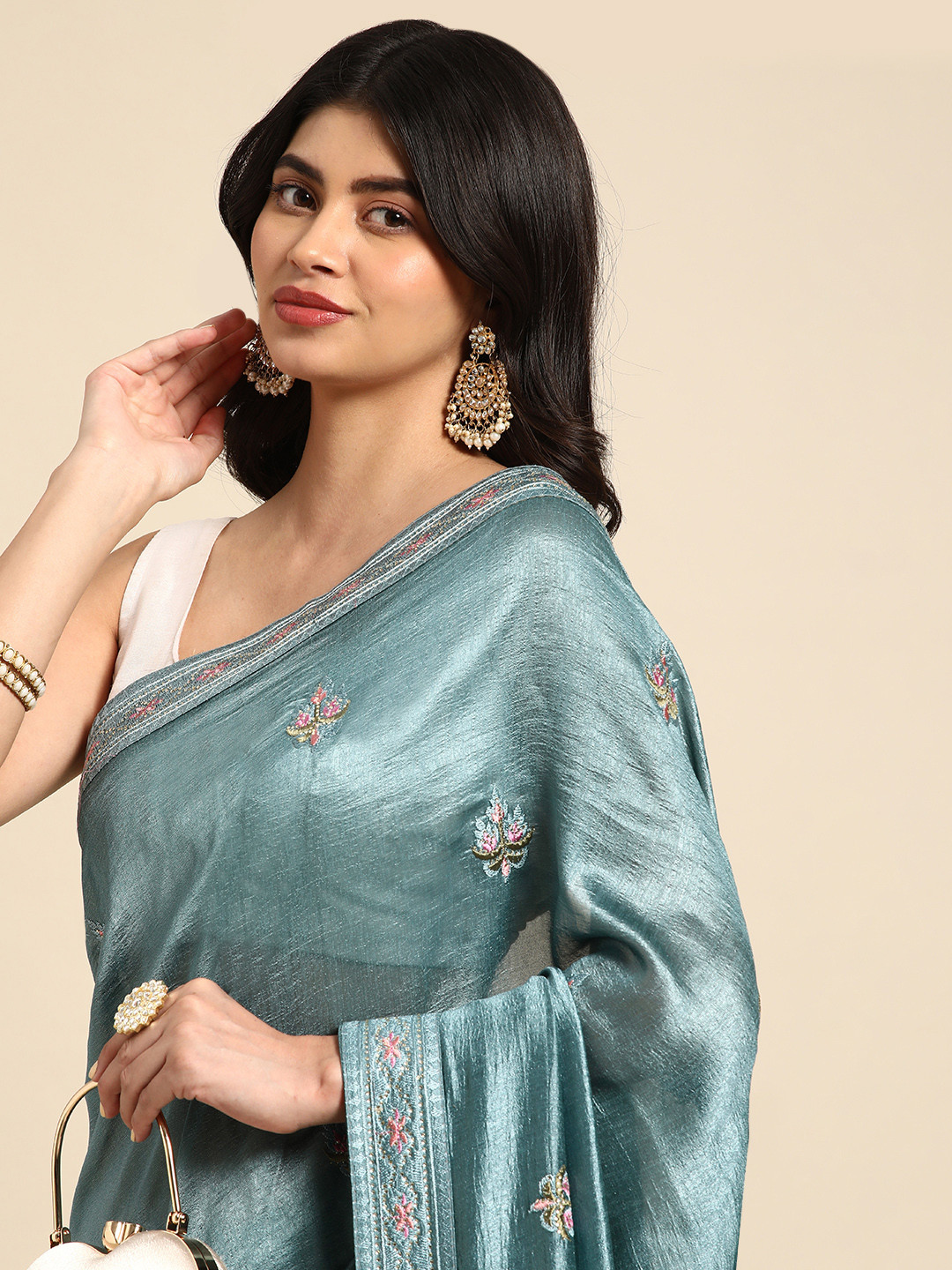 

MOHEY Floral Embroidered Art Silk Saree, Blue