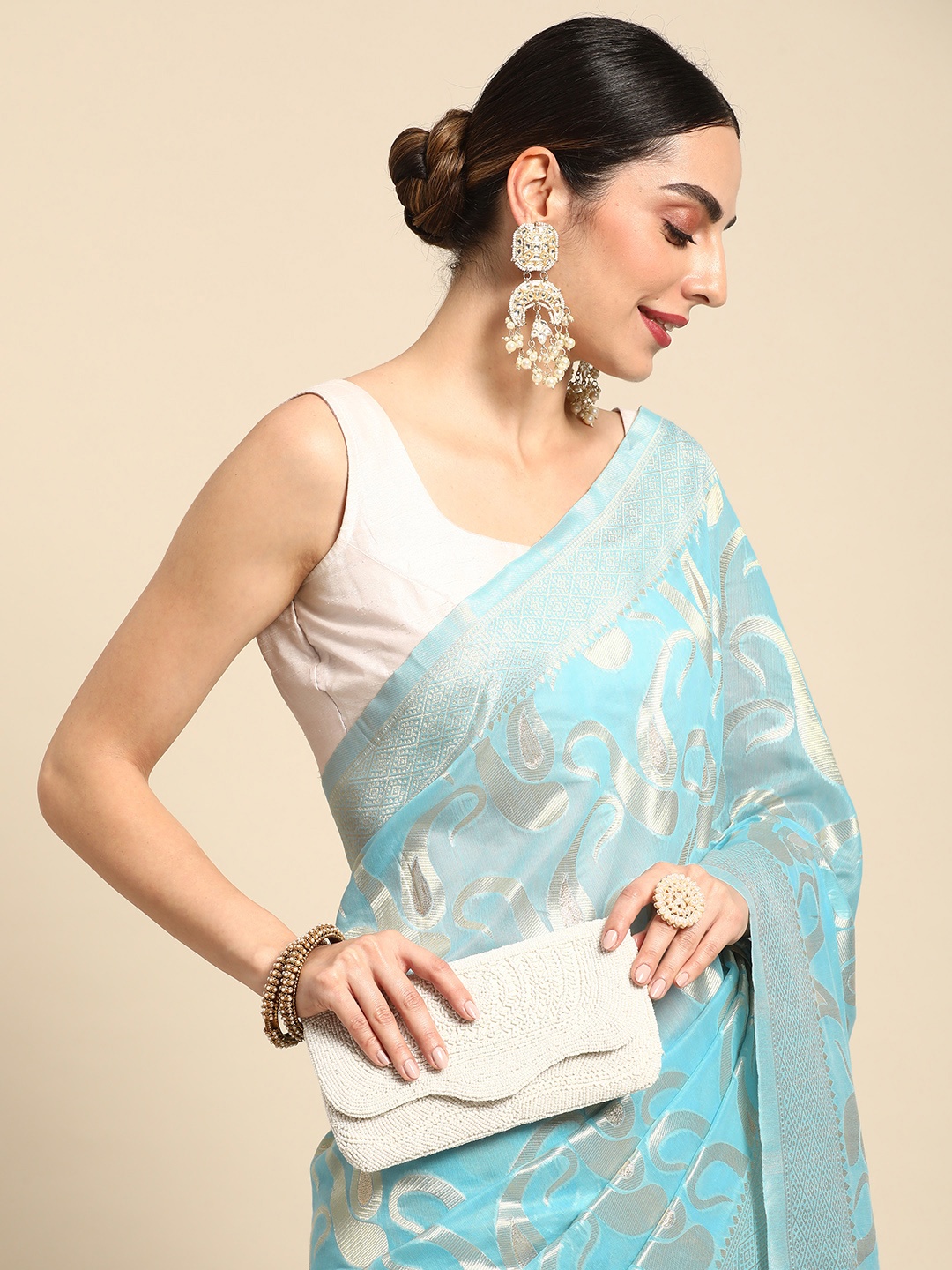 

MOHEY Paisley Zari Silk Blend Saree, Turquoise blue