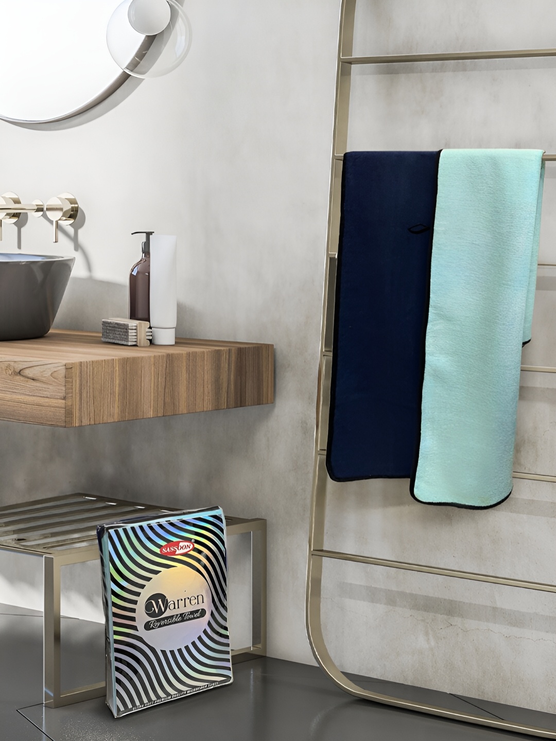 

Sassoon Blue & Green Cotton 650 GSM Bath Towel