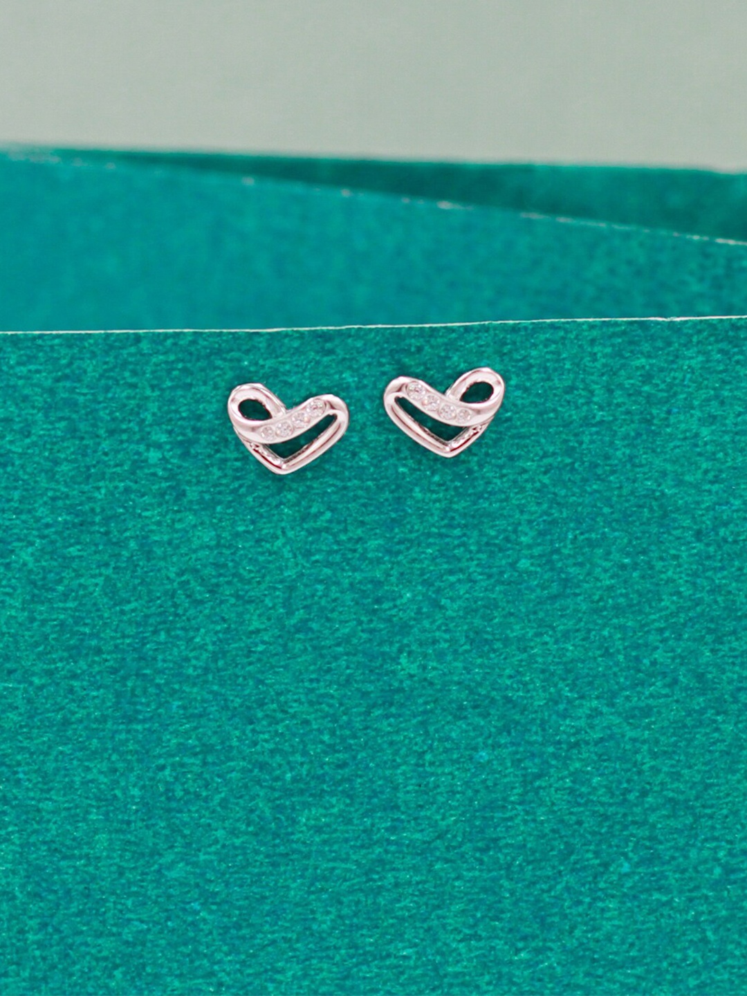 

SANGEETA BOOCHRA Silver-Plated Heart CZ Studded Shaped Studs Earrings
