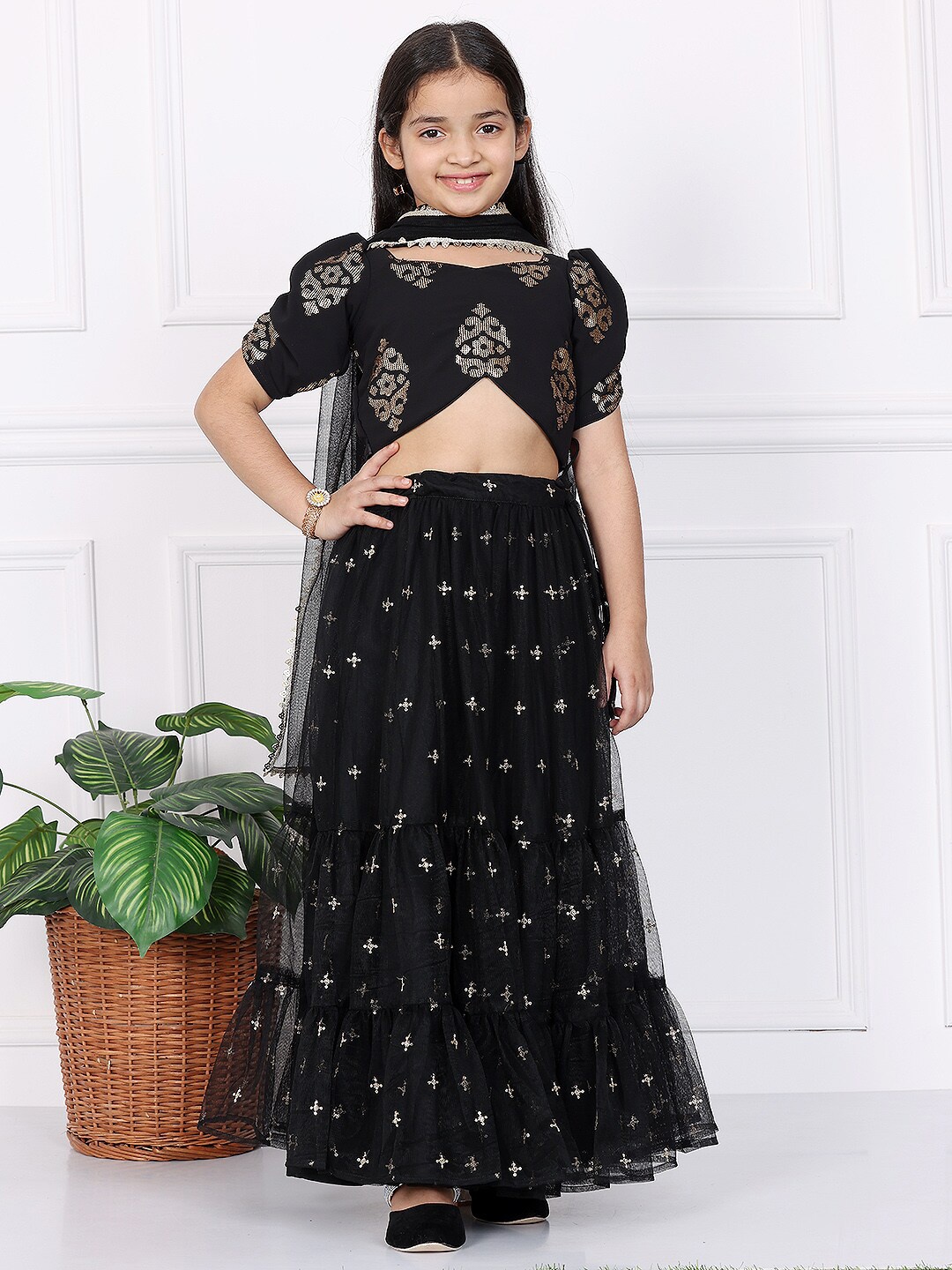 

Ethnovog Girls Embellished Sequinned Detail Ready to Wear Lehenga & Blouse With Dupatta, Black