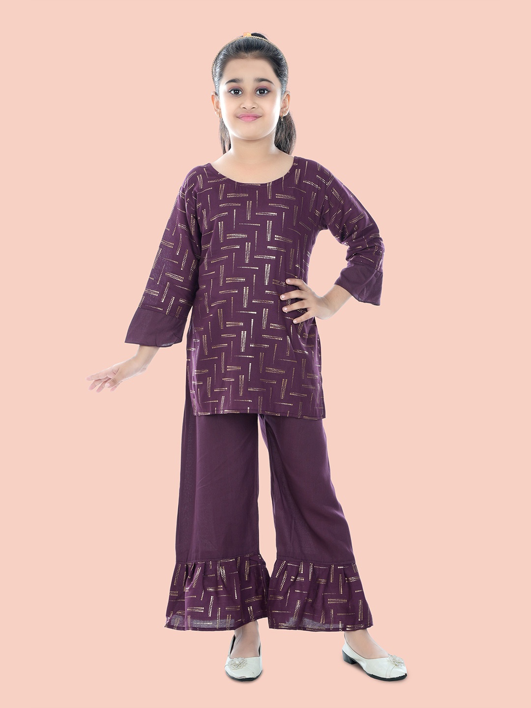 

BAESD Girls Purple embellished Regular Kurta with Palazzos Sets