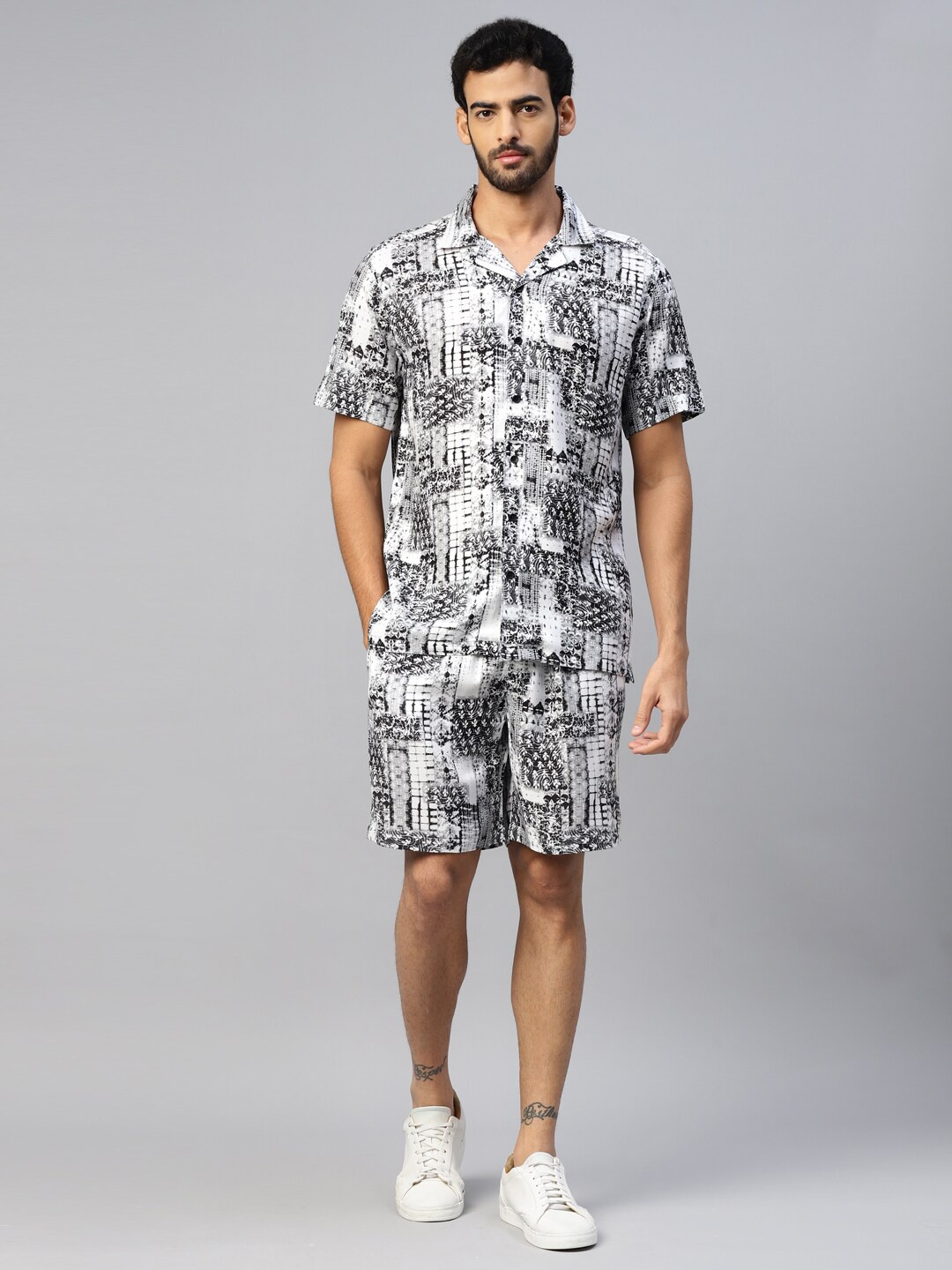 

DON VINO Abstract Printed Shirt & Shorts, White