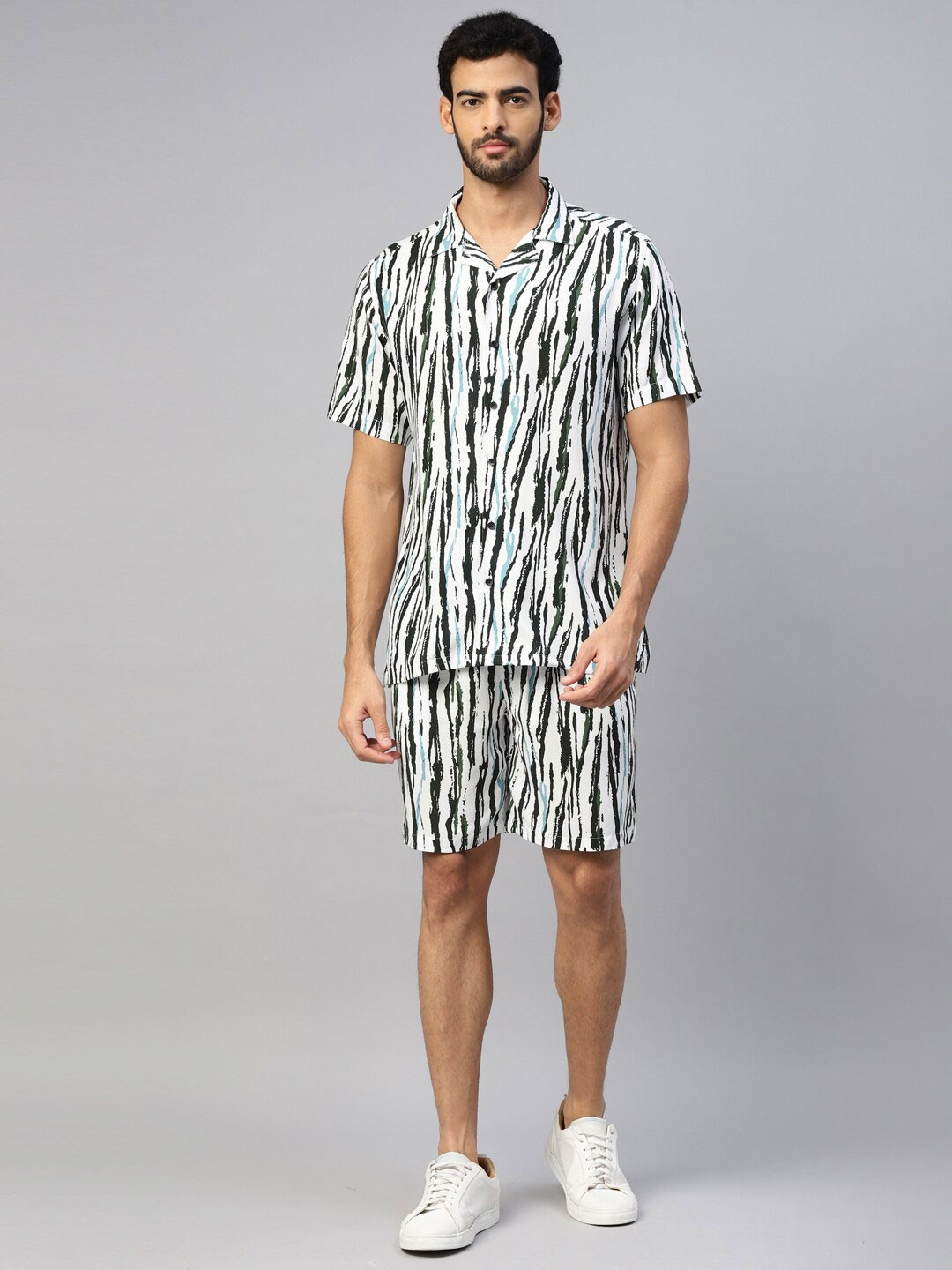 

DON VINO Abstract Printed Shirt & Shorts, White
