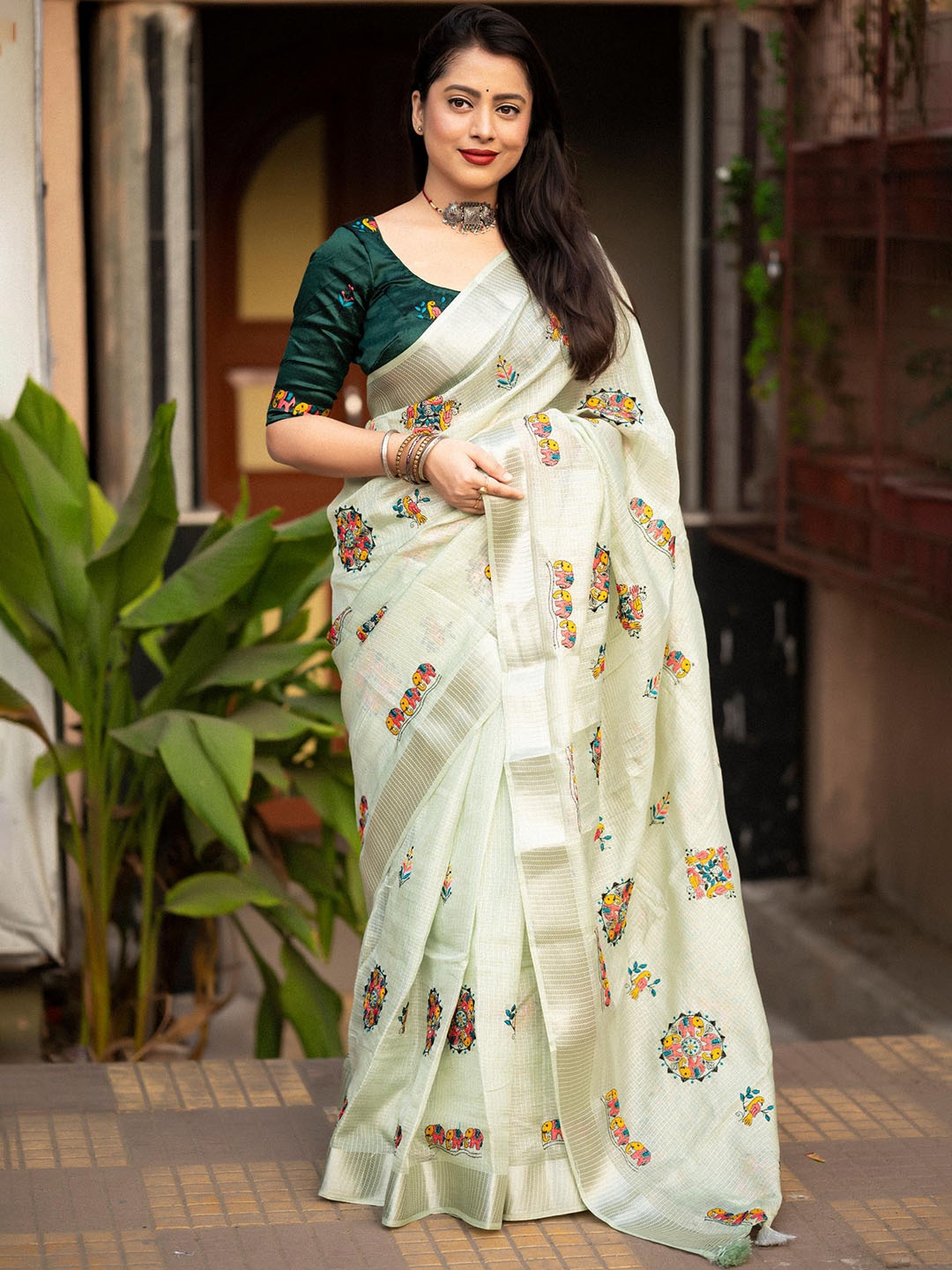 

Ekasya Linen Blend Designer Saree, Olive