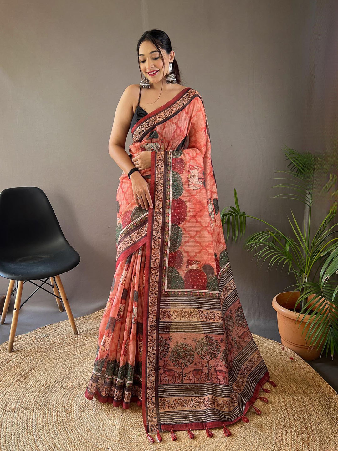 

Ekasya Floral Designer Silk Saree, Peach