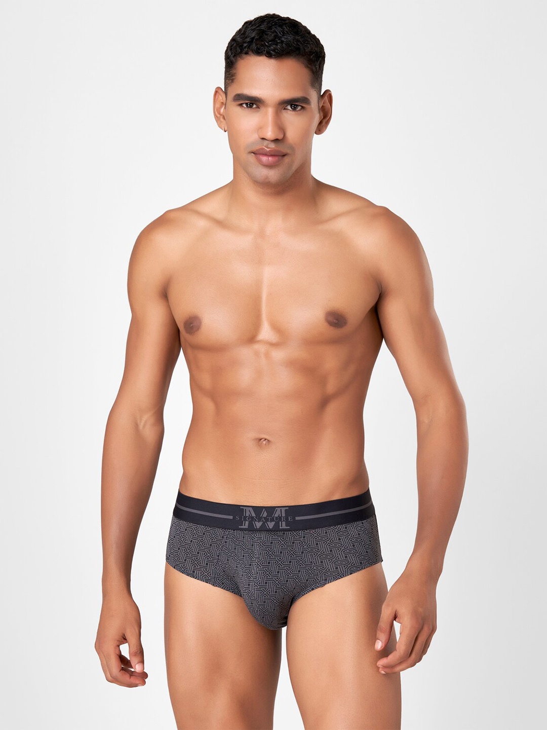 

Macroman M-Series Printed Breathable Brief 8903978392400, Black