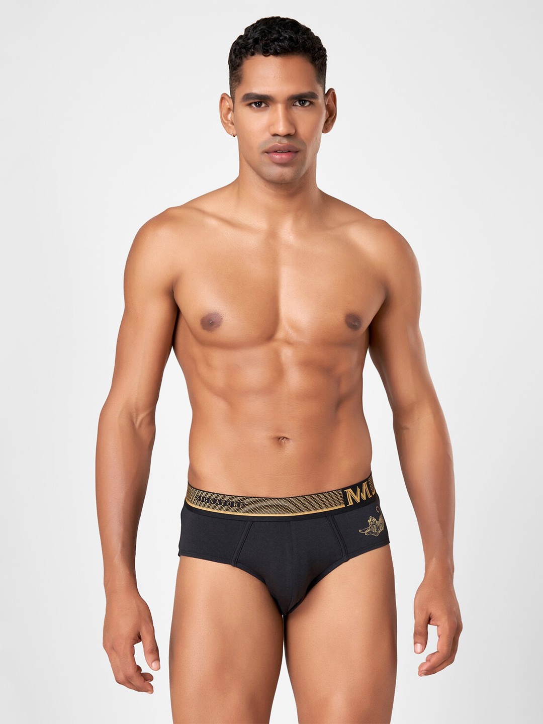 

Macroman M-Series Shape Retention Basic Brief 8903978391595, Black