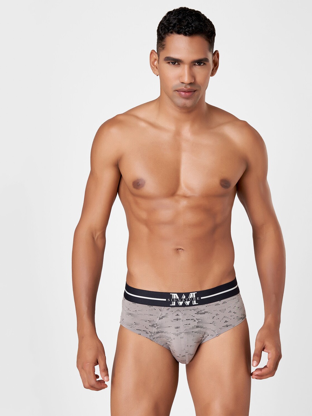 

Macroman M-Series Abstract Printed Breathable Brief 8903978392448, Grey