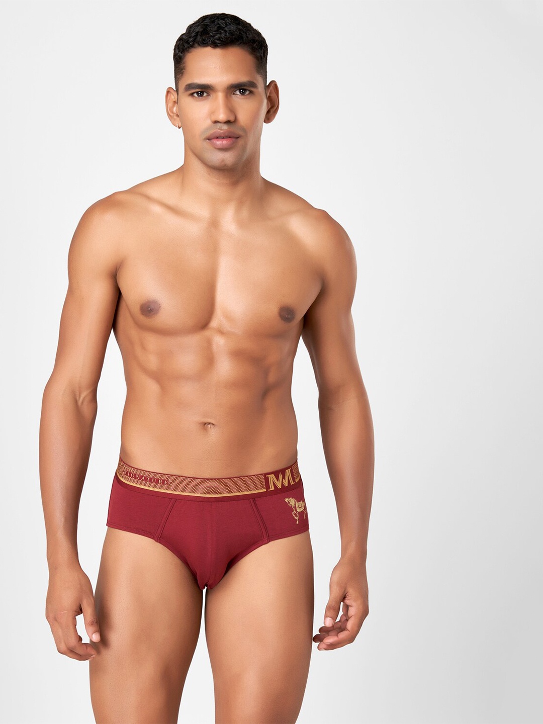 

Macroman M-Series Shape Retention Basic Brief 8903978391656, Red