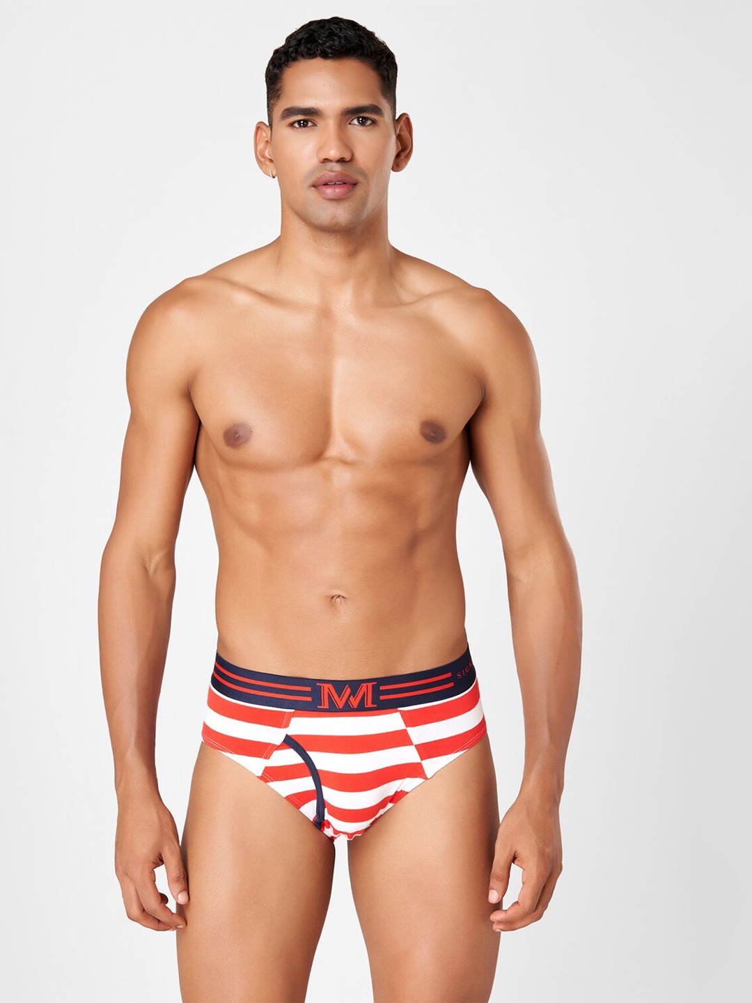 

Macroman M-Series Striped Moisture Wicking Basic Briefs 8905284249799, Red