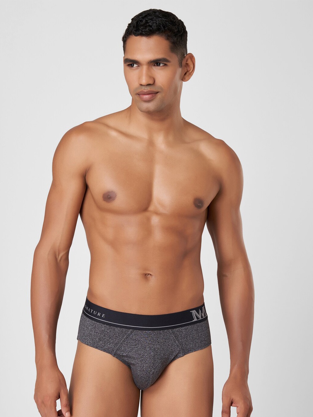 

Macroman M-Series Moisture Wicking Basic Briefs 8903978391182, Black