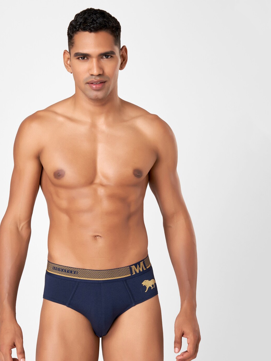 

Macroman M-Series Shape Retention Basic Briefs 8903978391731, Navy blue