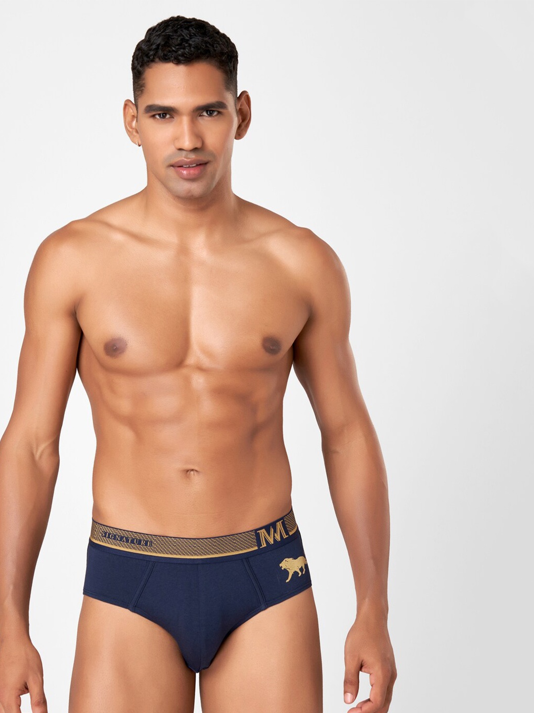 

Macroman M-Series Shape Retention Basic Briefs 8903978391755, Navy blue