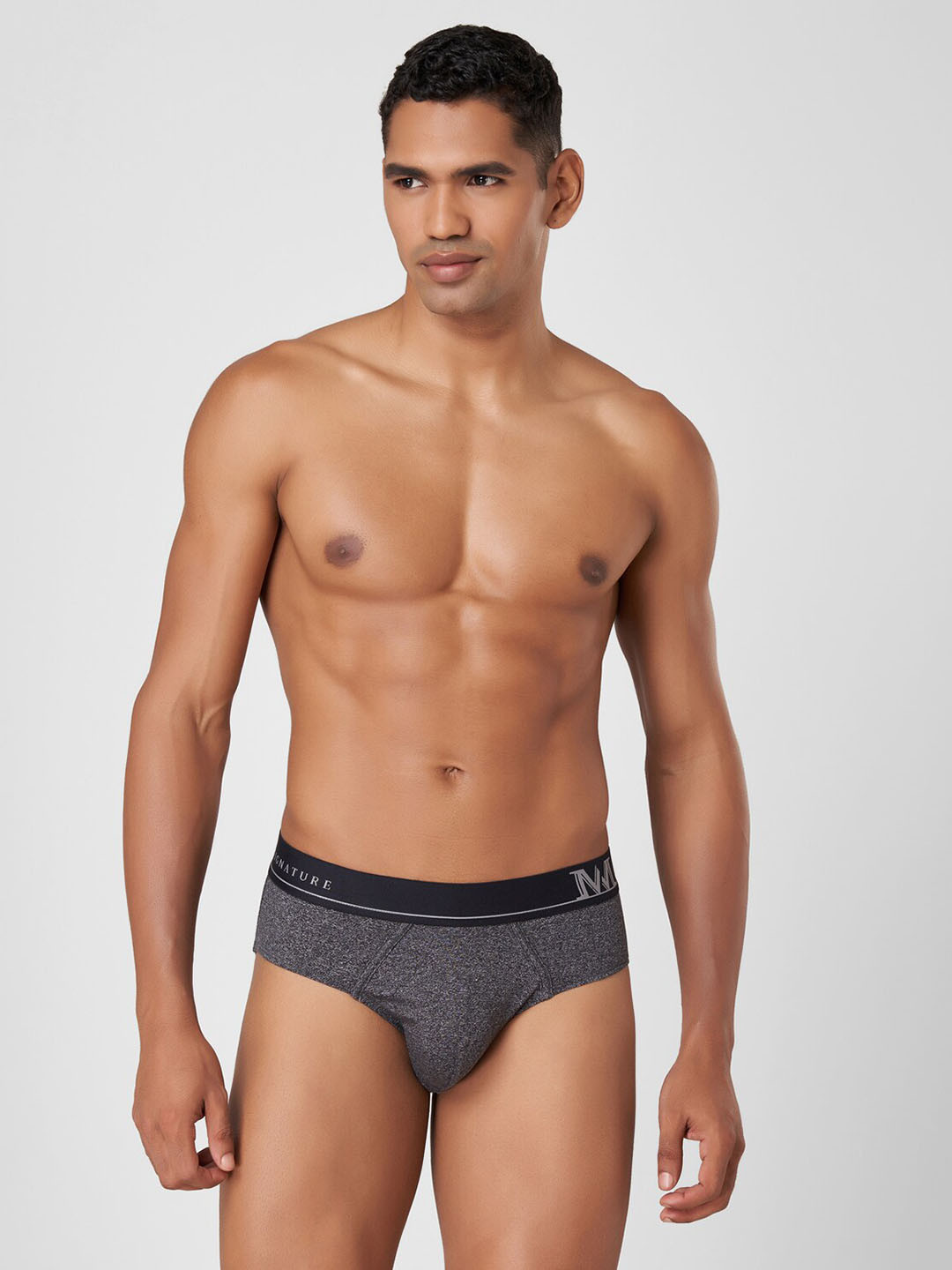 

Macroman M-Series Mid-Rise Moisture Wicking Basic Briefs8903978391199, Black