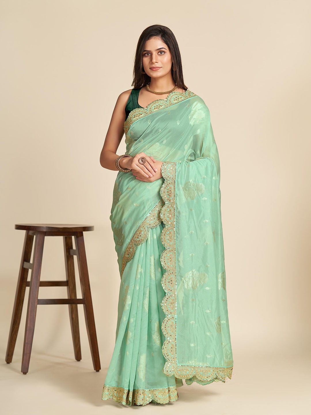 

Celeb Styles Ethnic Motifs Woven Design Sequinned Organza Saree, Green