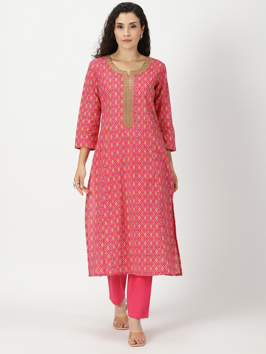 

Saffron Threads Geometric Printed Cotton Mirror Work Ikat Kurta, Pink