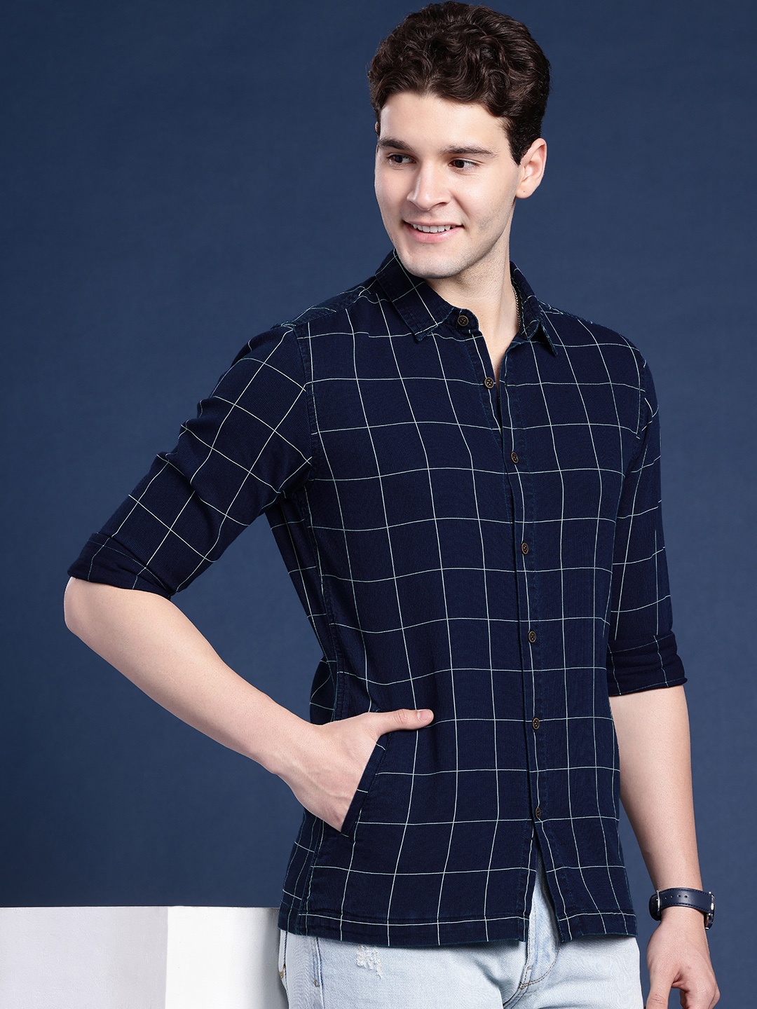 

Mast & Harbour Men Windowpane Checks Casual Shirt, Blue