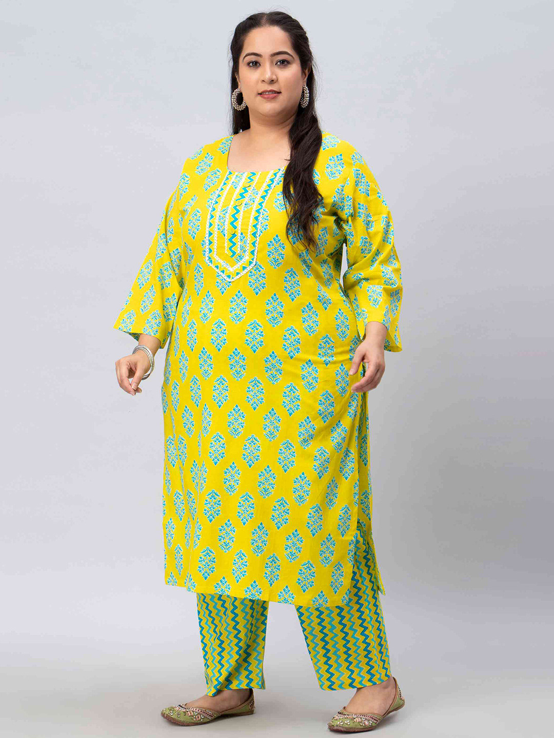 

Toodle Plus Plus Size Floral Thread Work V-Neck A-Line Cotton Kurta, Yellow