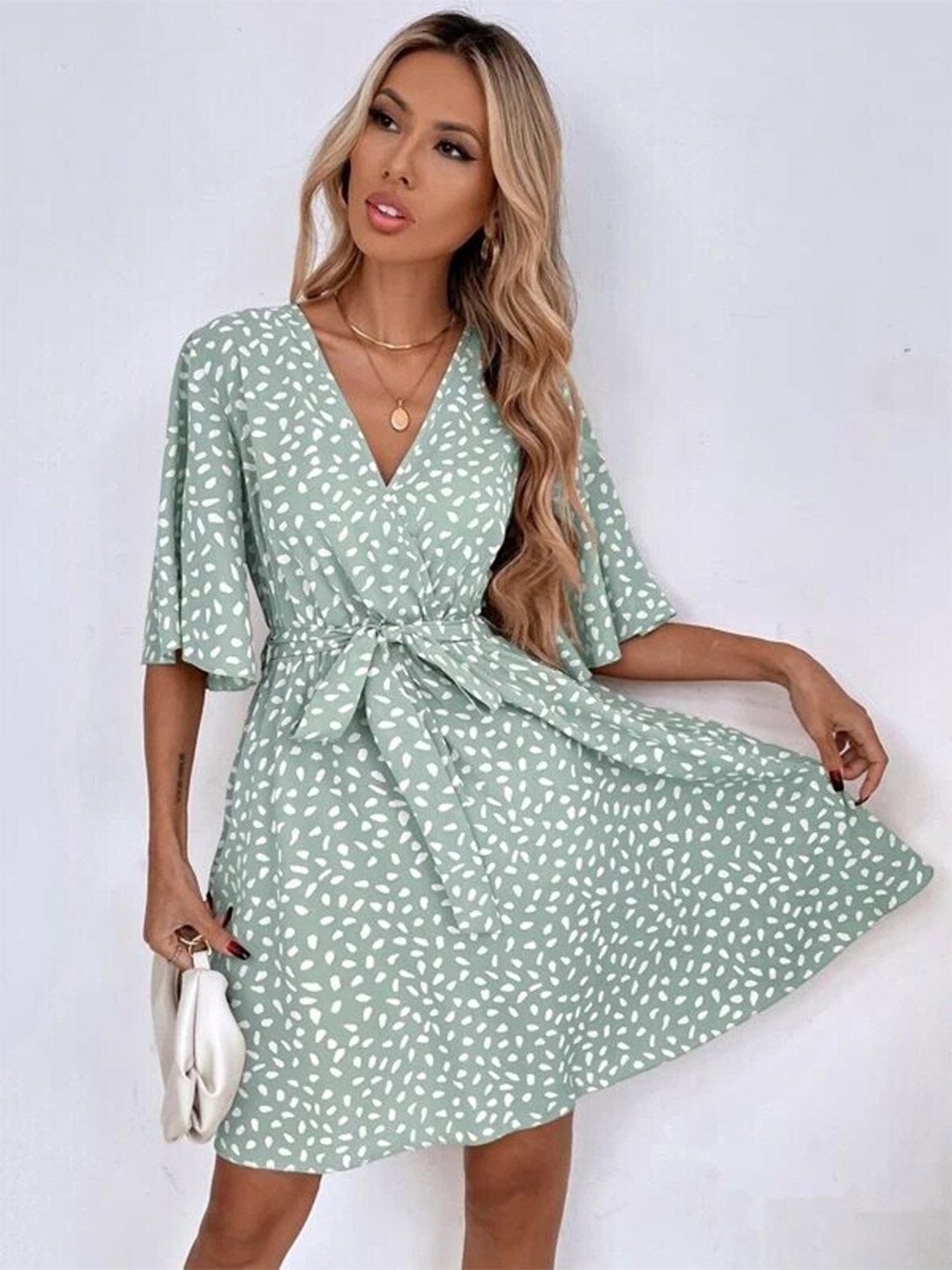

StyleCast Floral Printed Round Neck Three-Quarter Sleeves Dress, Green