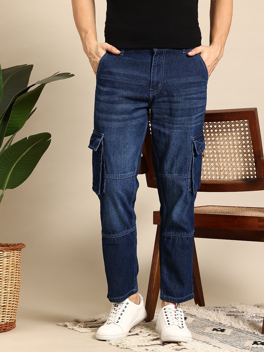 

Mast & Harbour Men Relaxed Fit Light Fade Pure Cotton Jeans, Navy blue