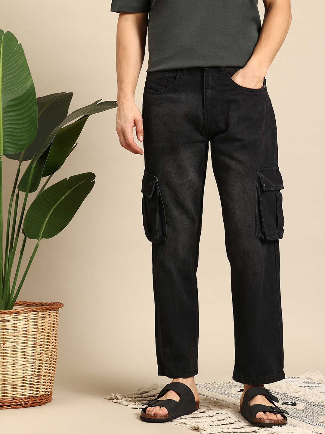 

Mast & Harbour Men Straight Fit Pure Cotton Jeans, Black