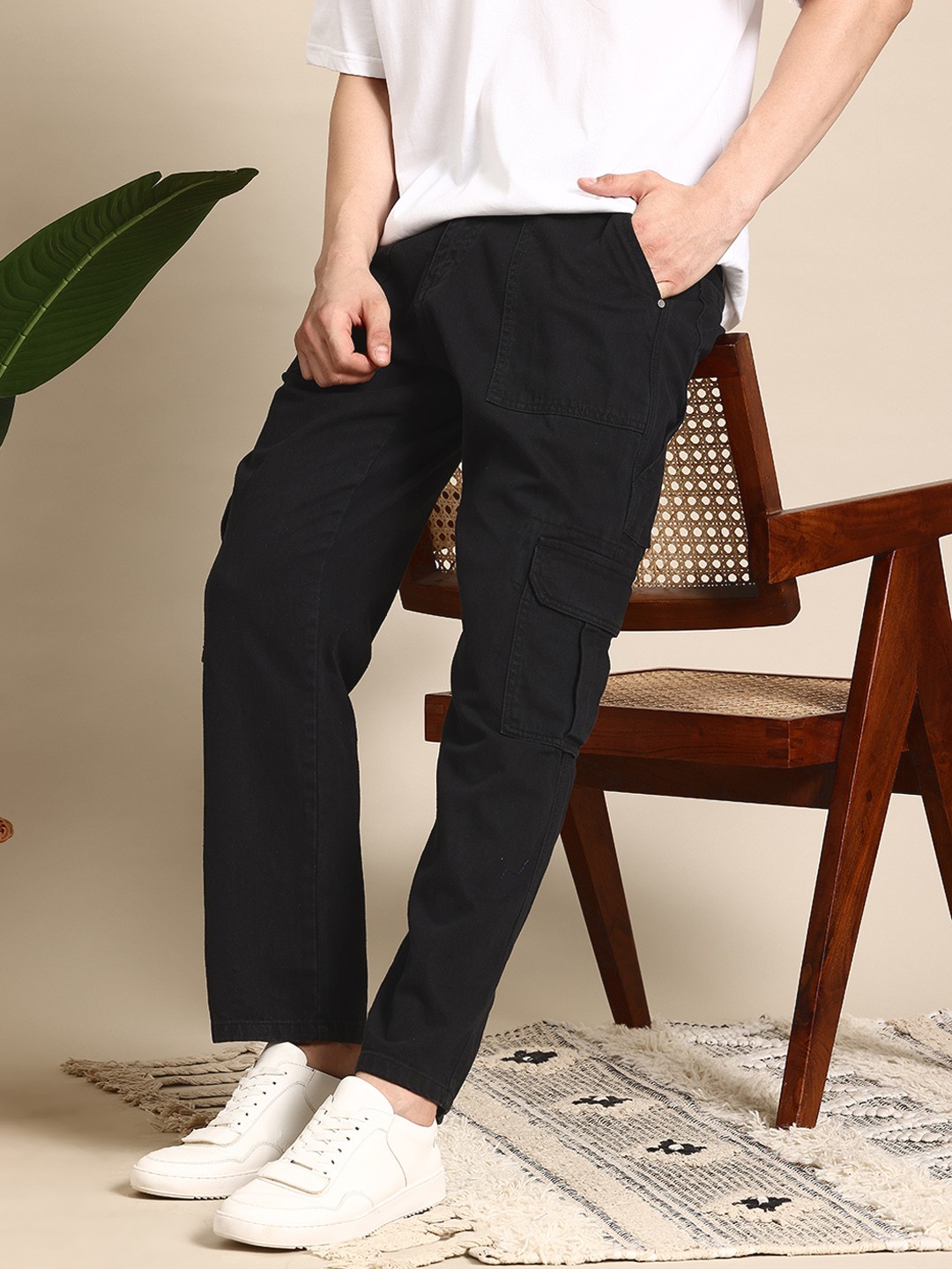 

Mast & Harbour Men Pure Cotton Jeans, Black