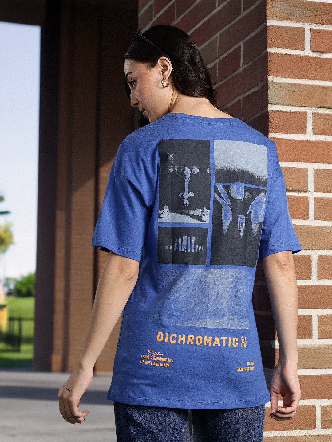 

DressBerry Printed Drop-Shoulder Sleeves T-shirt, Blue