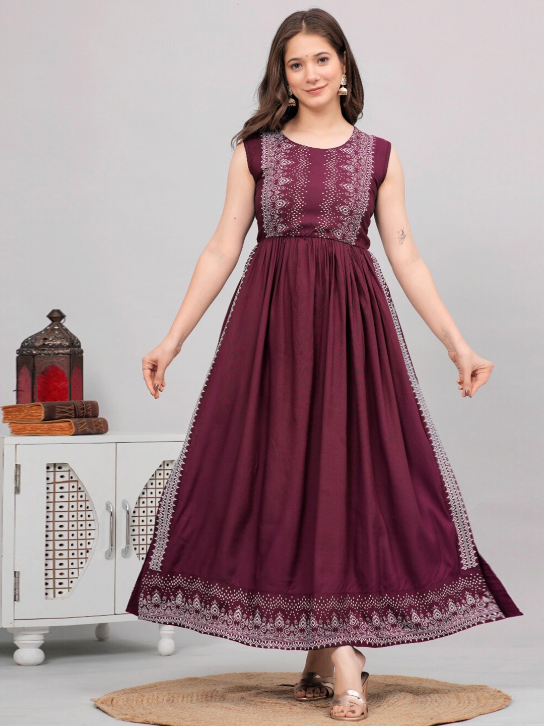 

KALINI Printed Regular Kurta with Trousers, Maroon