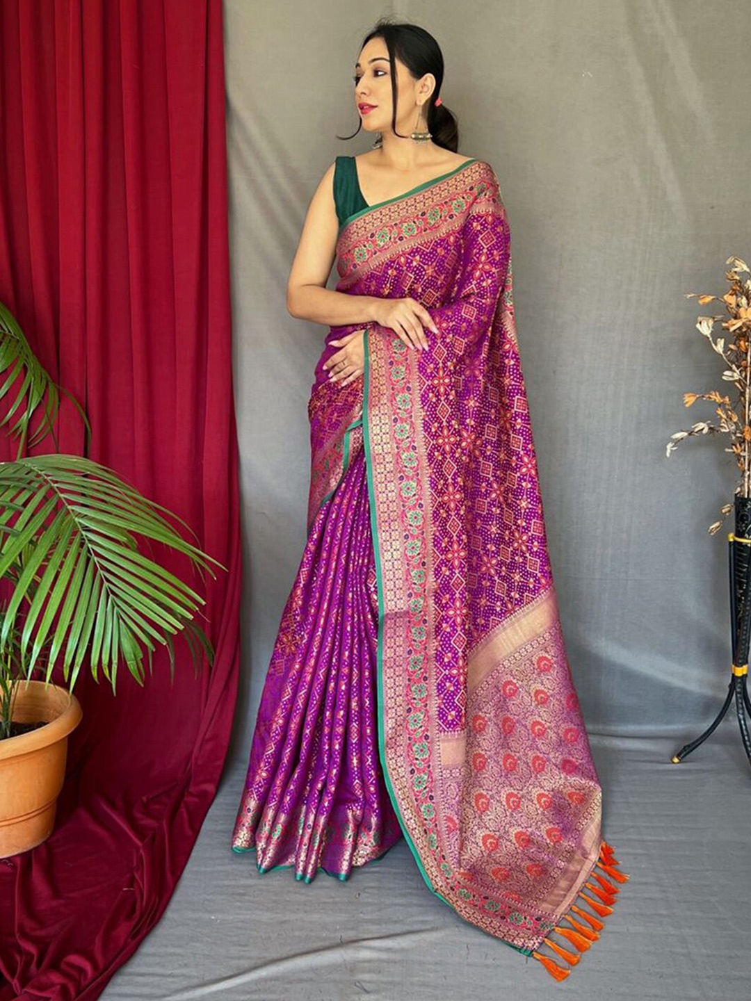 

Satrani Ethnic Woven Design Zari Art Silk Fusion Saree, Purple