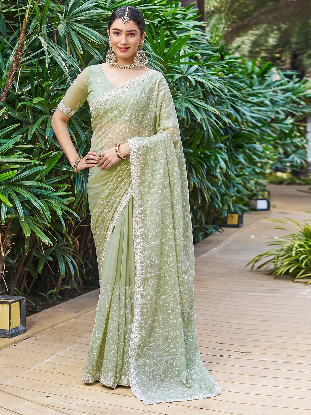 

Mitera Embroidered Saree, Green