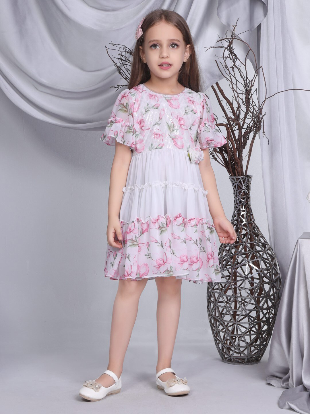 

Peppermint Girls Sequined Round Neck Fit & Flare Dress, White