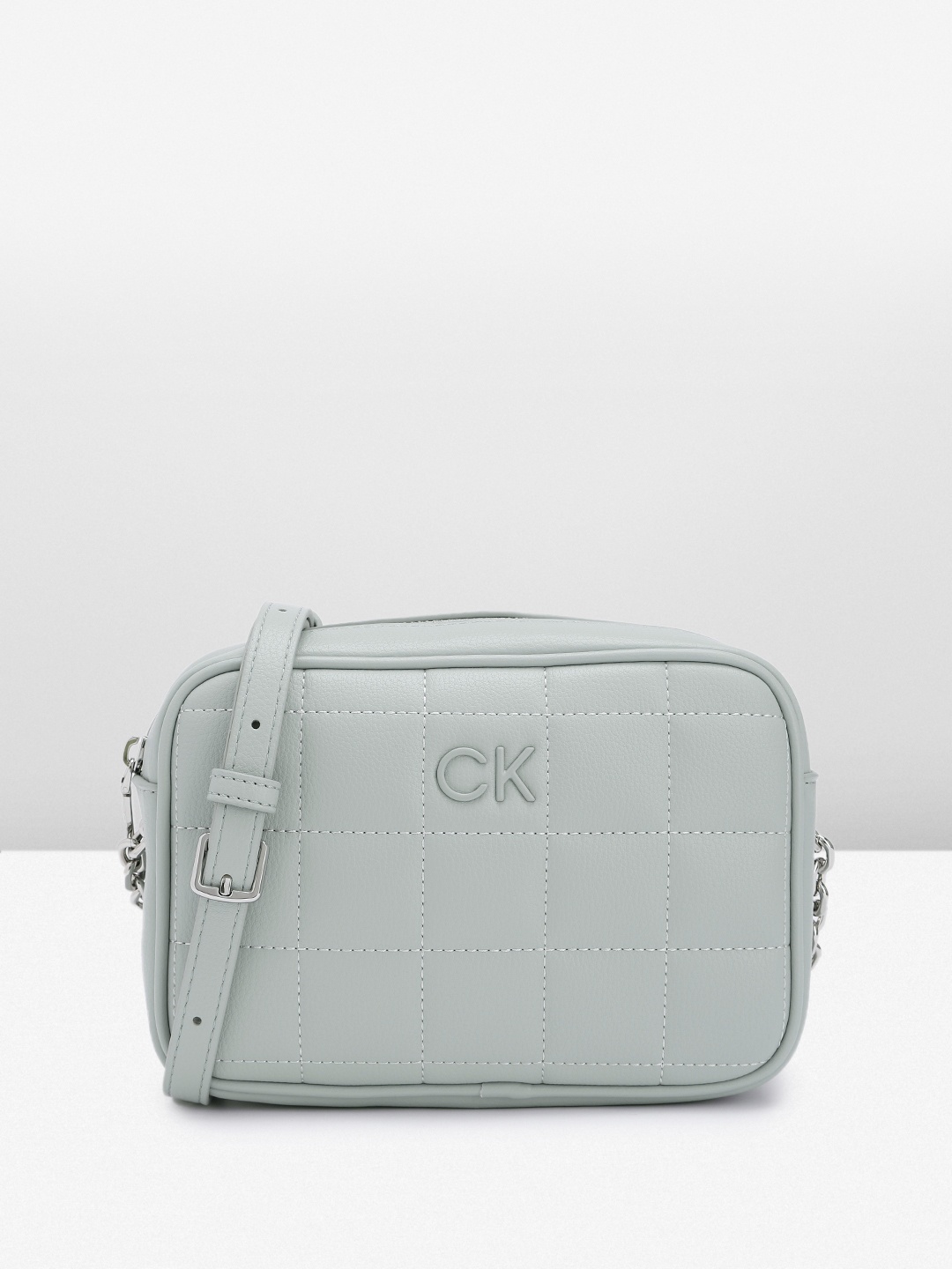 

Calvin Klein Women Textured Sling Bag, Grey