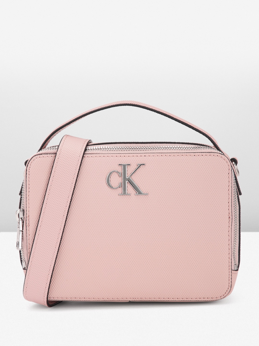 

Calvin Klein Women Solid Handheld Bag, Pink