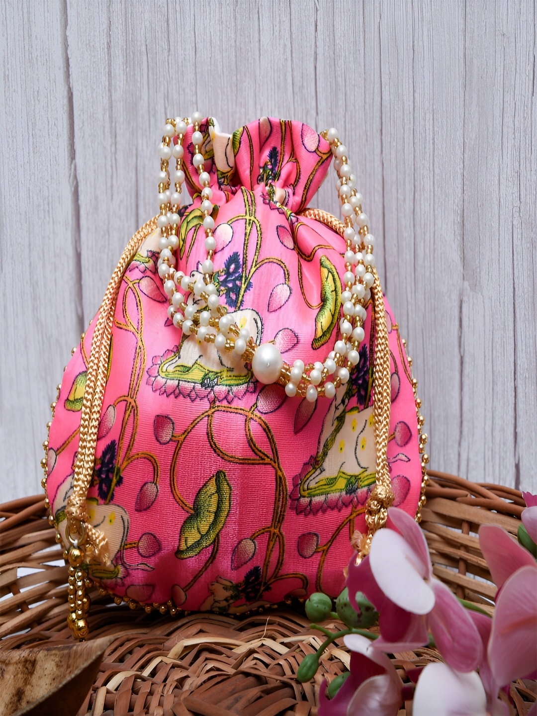 

Kuber Industries Set of 3 Printed Embellished Detail Potli Clutches, Pink