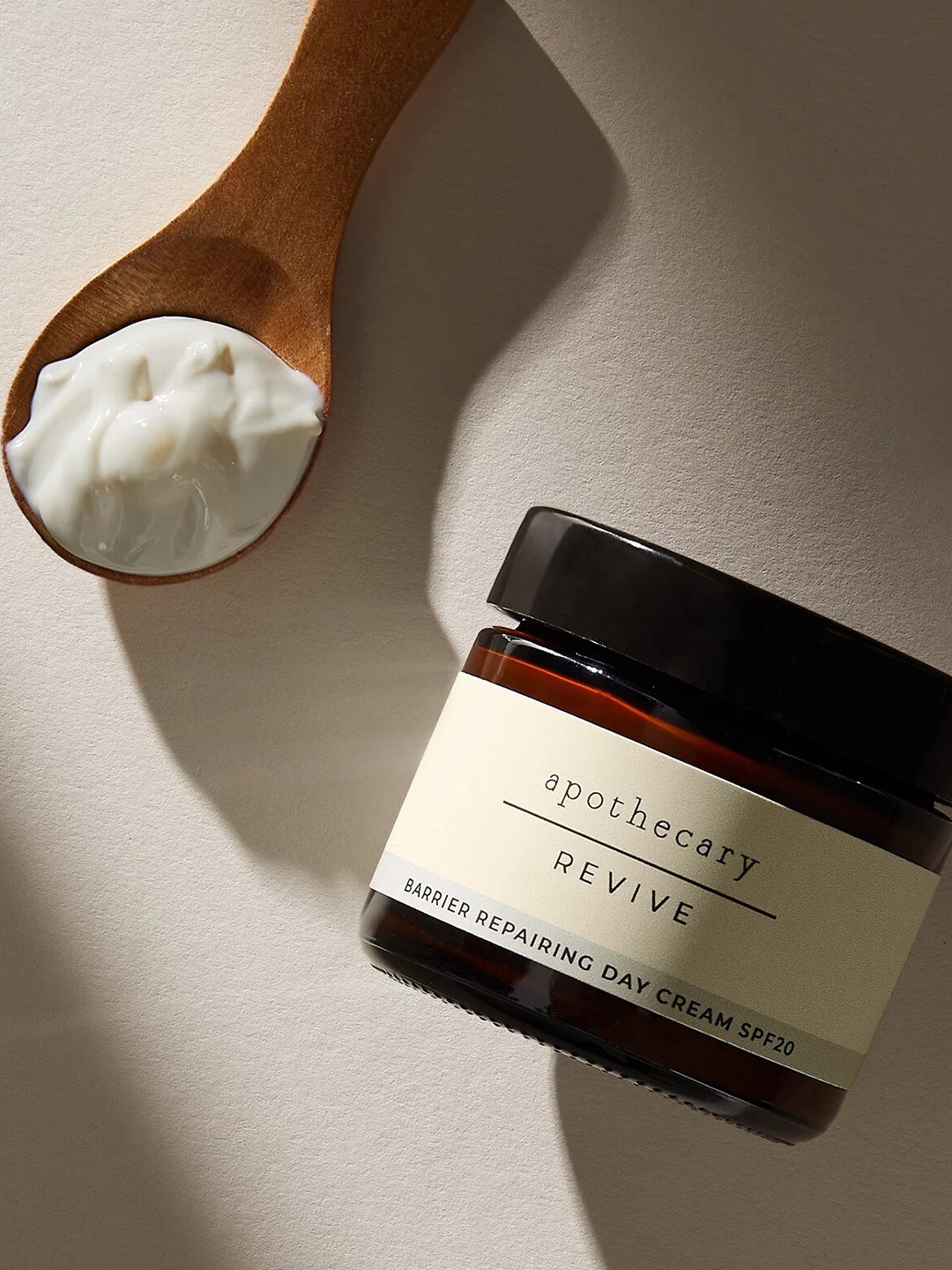 

Marks & Spencer Revive Barrier Repairing Day Cream SPF 20-50ml, White