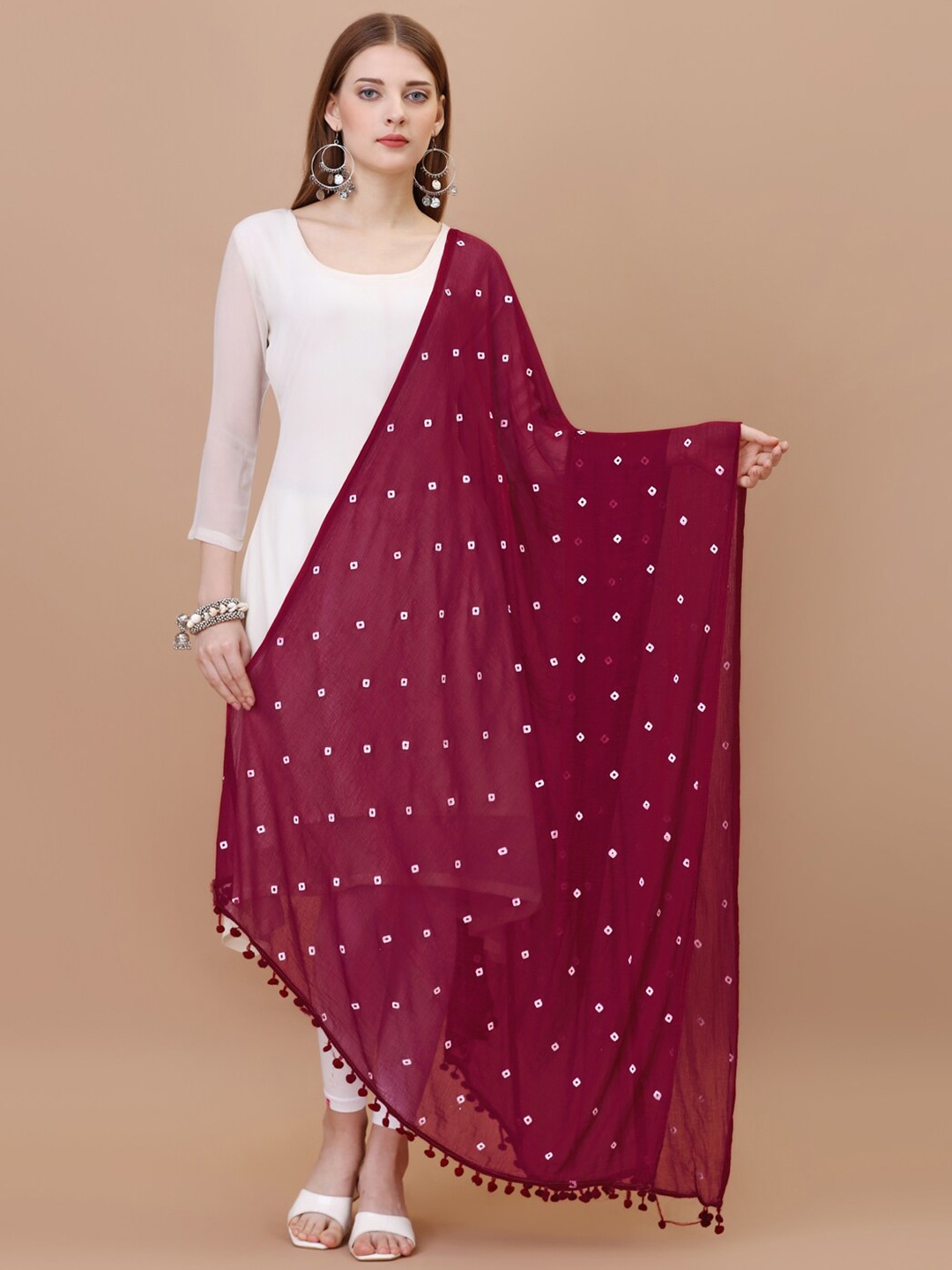 

CANIZZARO Bandhani Printed Chiffon Dupatta With Pom-Pom Border, Maroon