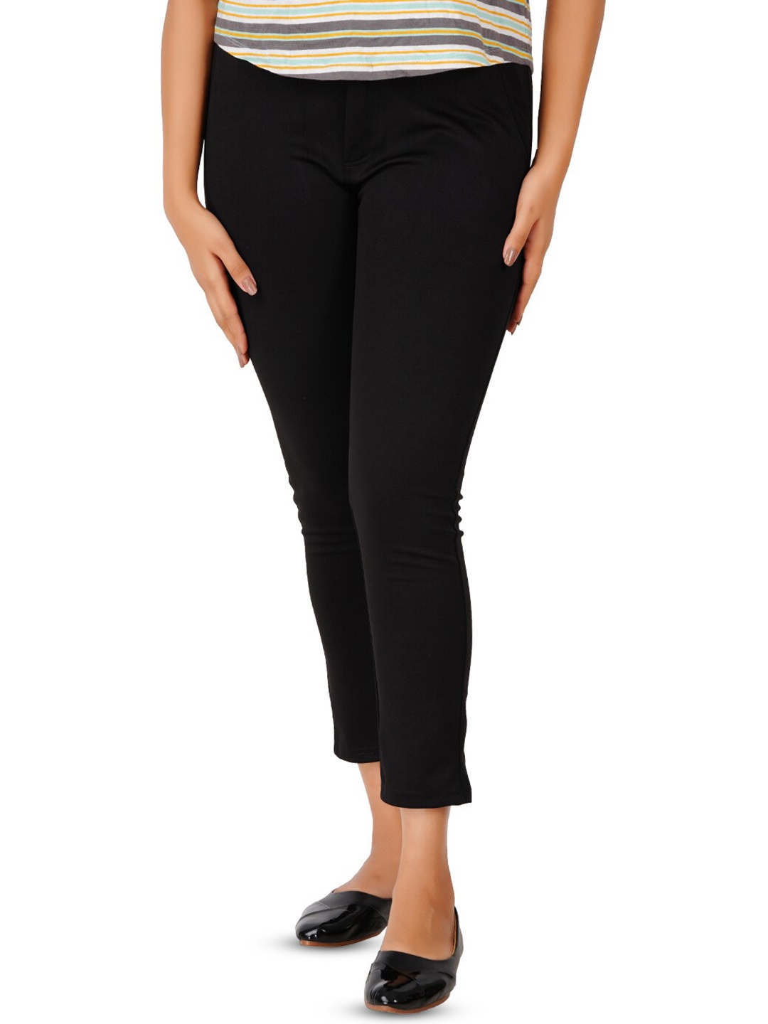 

BAESD Women Smart Skinny Fit Mid-Rise Cropped Trouser, Black