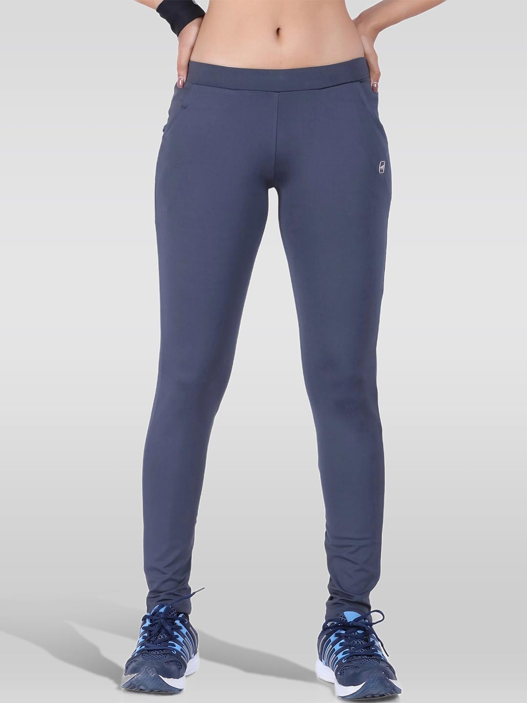 

LAASA SPORTS Women Slim-Fit Ankle-Length Dry Fit Gym Tights, Grey