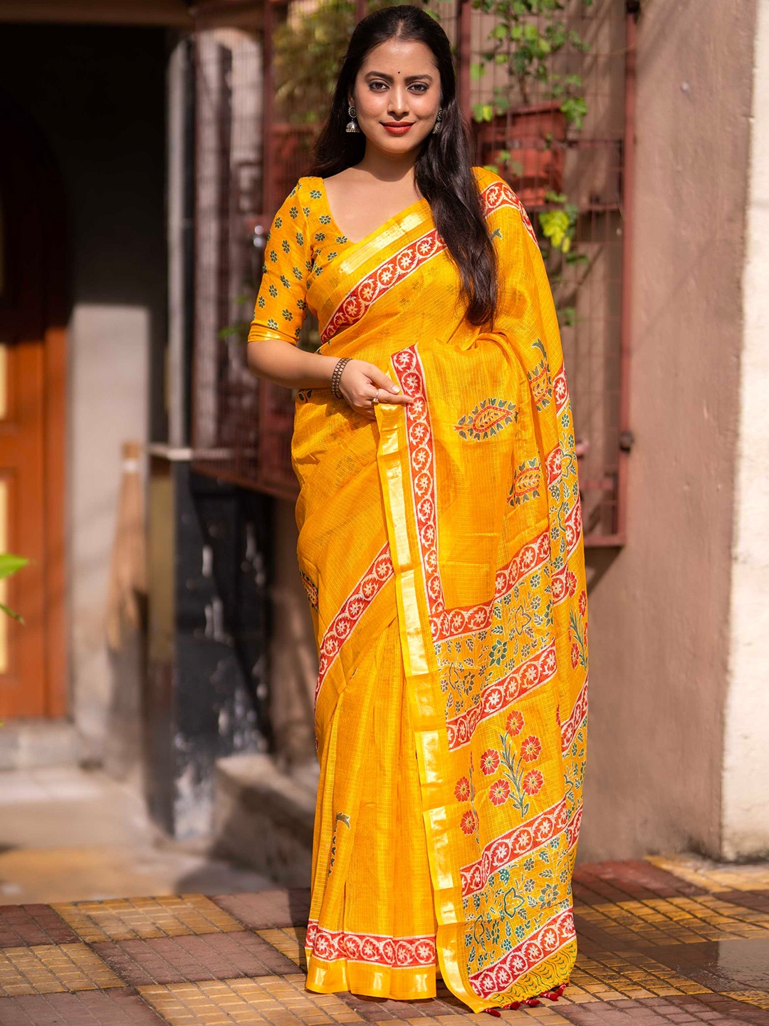 

Mitera Embellished Silk Blend Designer Kota Saree, Yellow