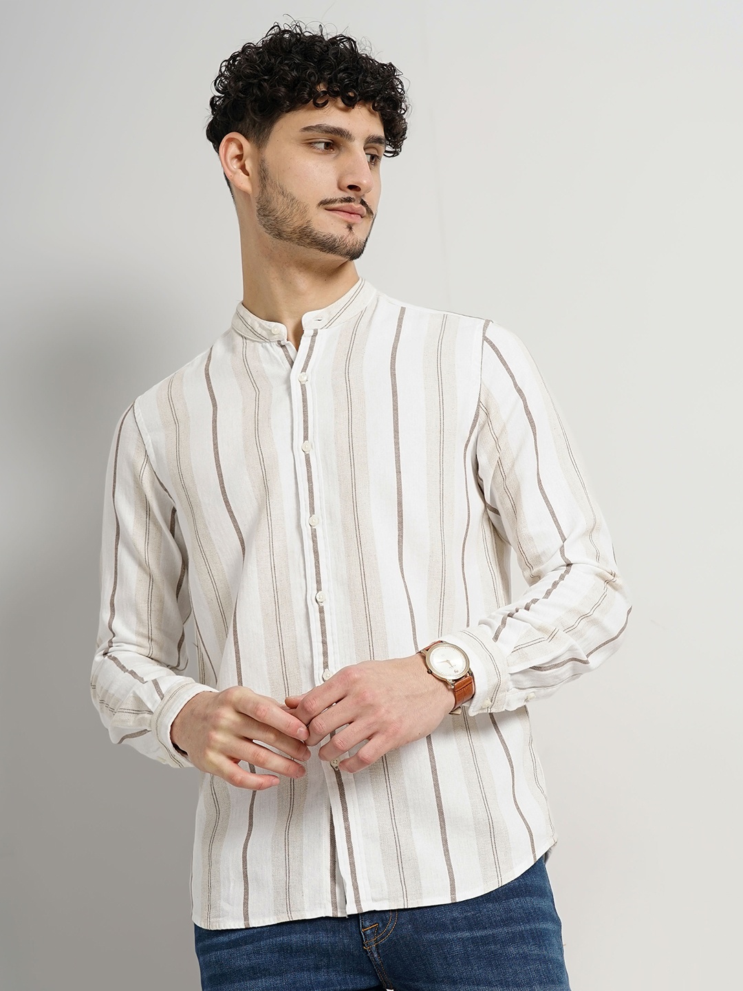 

Celio Vertical Stripes Classic Opaque Mandarin Collar Casual Shirt, Brown