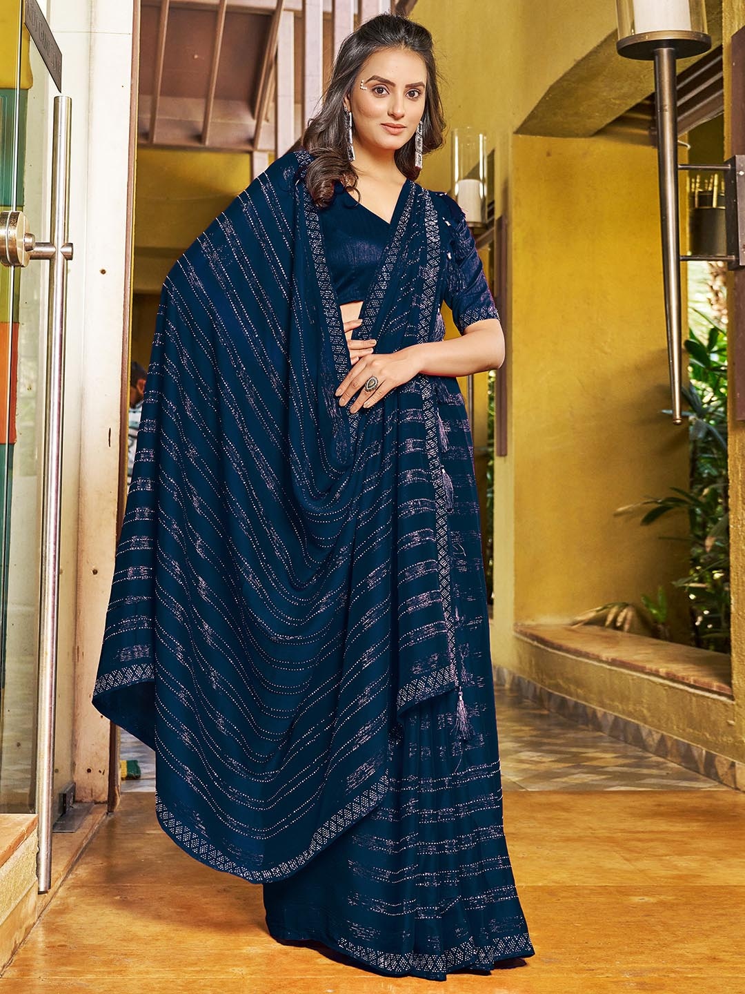 

Mitera Striped Zari Chiffon Fusion Saree, Navy blue