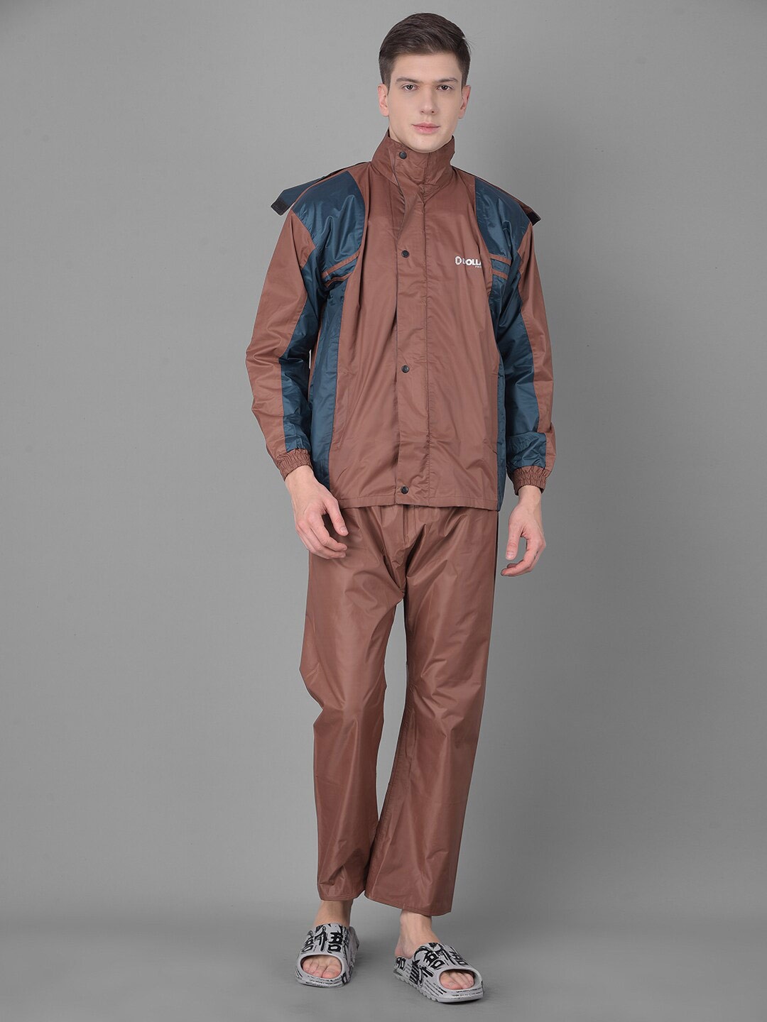 

Dollar Men Adjustable Reversible Hooded Rain Jacket, Brown
