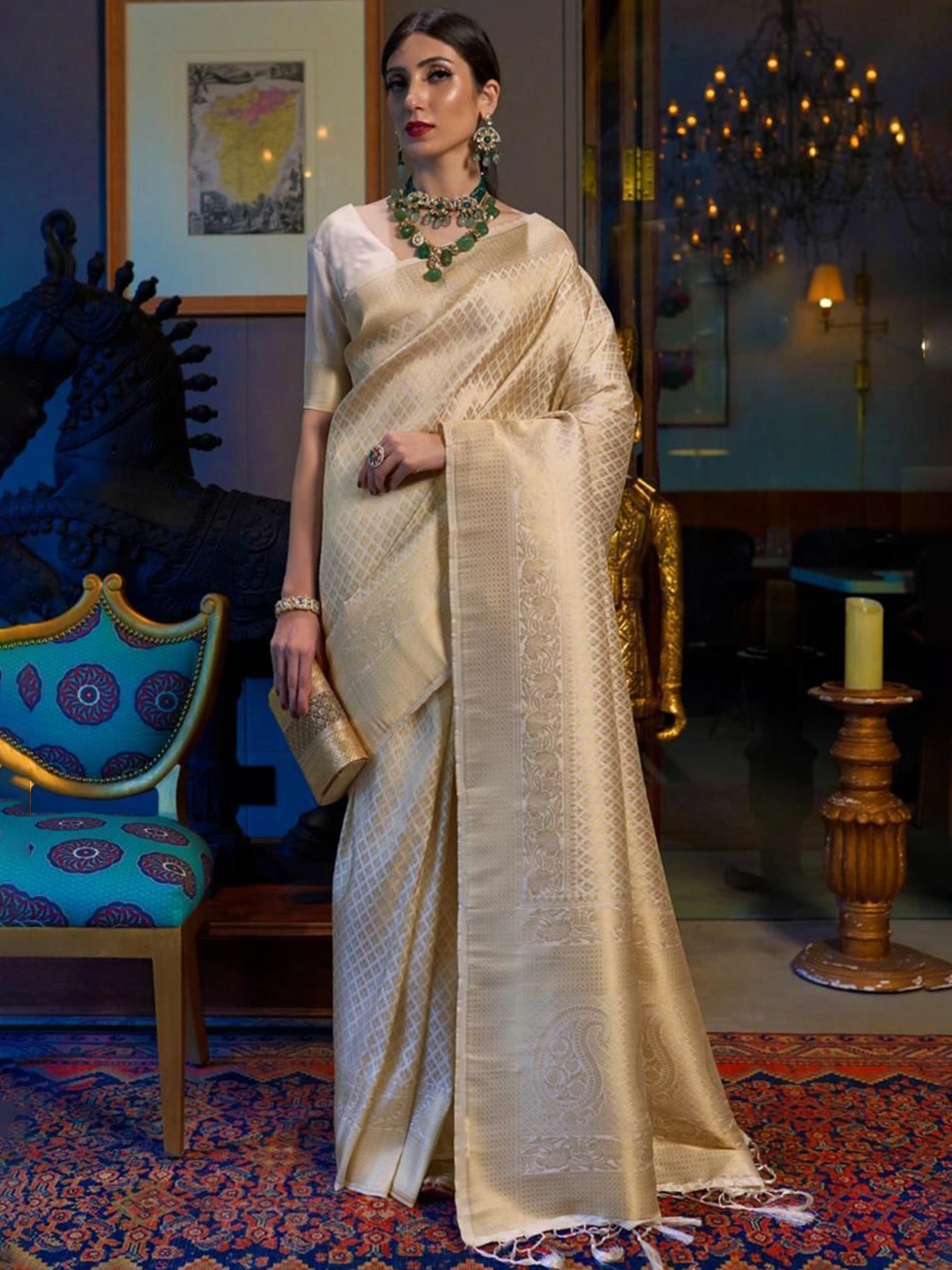 

Linza Woven Design Pure Silk Banarasi Zari Saree, White
